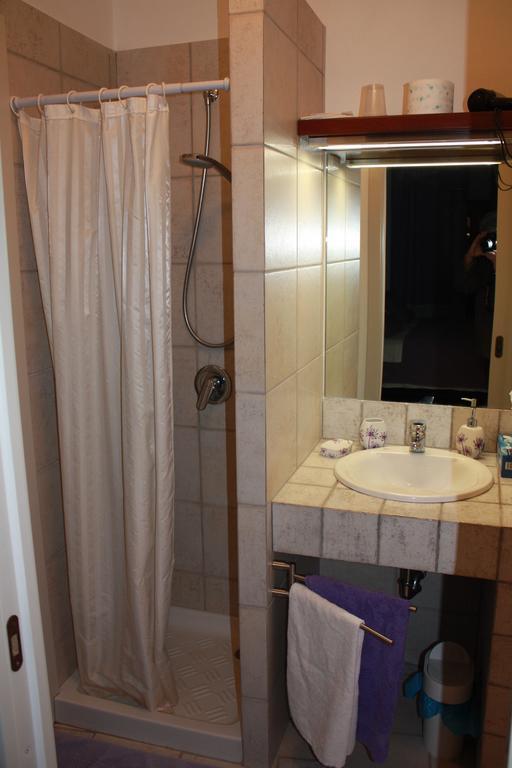 Villaromagnano B&B Di Spineto חדר תמונה